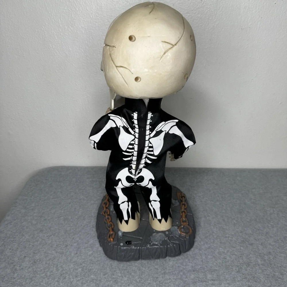 Gemmy Animated Singing Dancing Big Head Skeleton Halloween Figurine READ‎